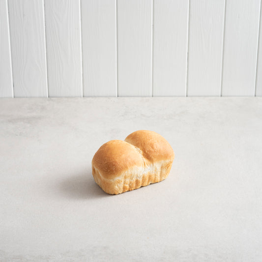 Bébé pain fesse blanc